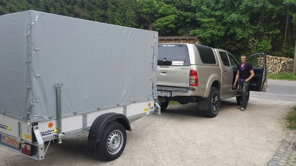Herr Hurter vom Offroadcenter Illertissen mit seinem neuen VZ 26 Holz Vollausstattung.