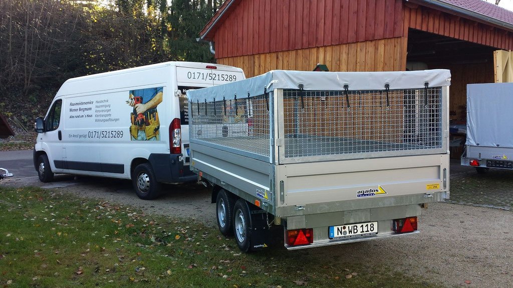 Hausmeisterservice Bergmann mit dem neuen ATLAS 2600 DSK.
