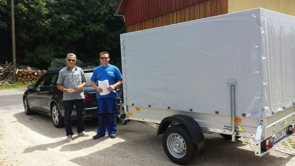 Herr Busch aus Esslingen mit einem Trailerbuddy AGADOS VZ 26.