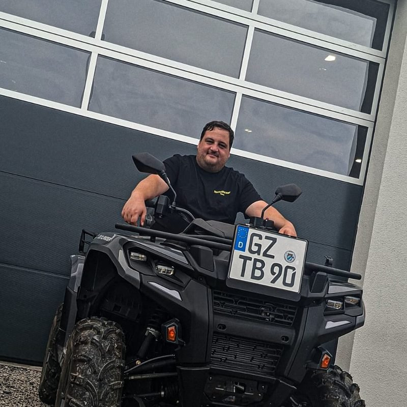 Alex, Springer im Trailerbuddy-Team