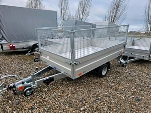AGADOS VZ 22  1300 kg mit Gitteraufbau