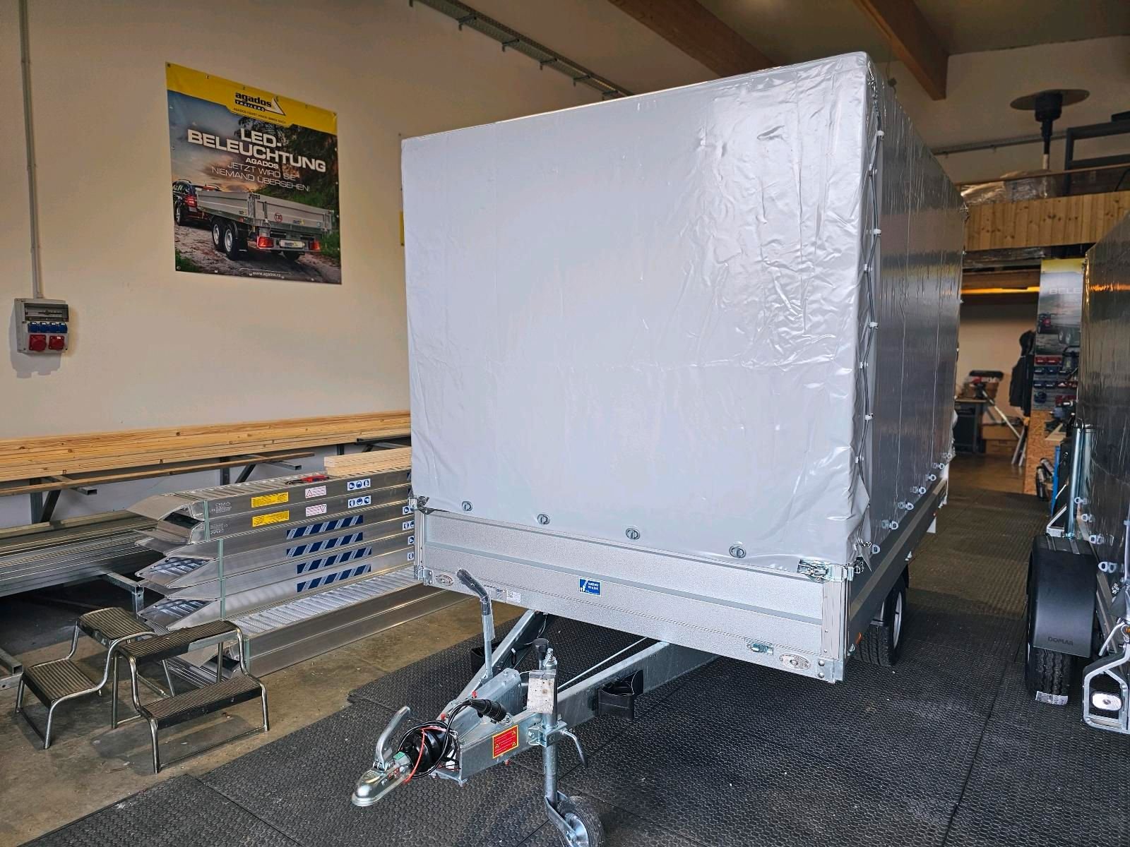 Agados VZ 32 1500kg Stahl