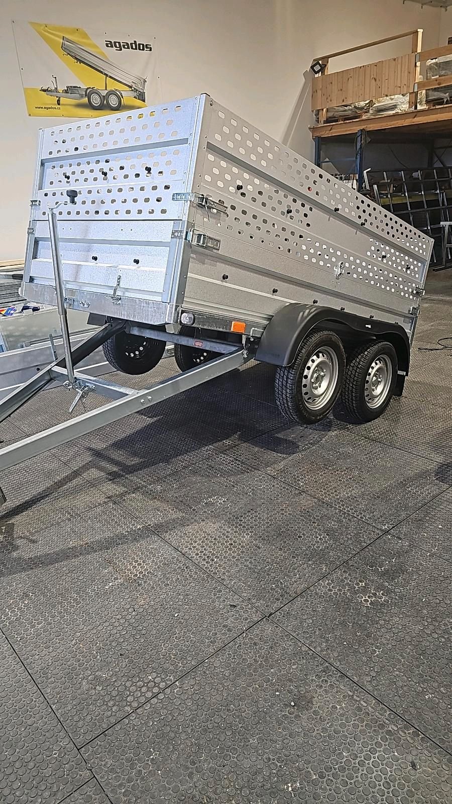 NEU PKW Anhänger AGAkit M6 750 Kg Kippbar Tandem NEU
